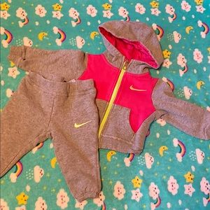 Nike Jacket & Sweats match